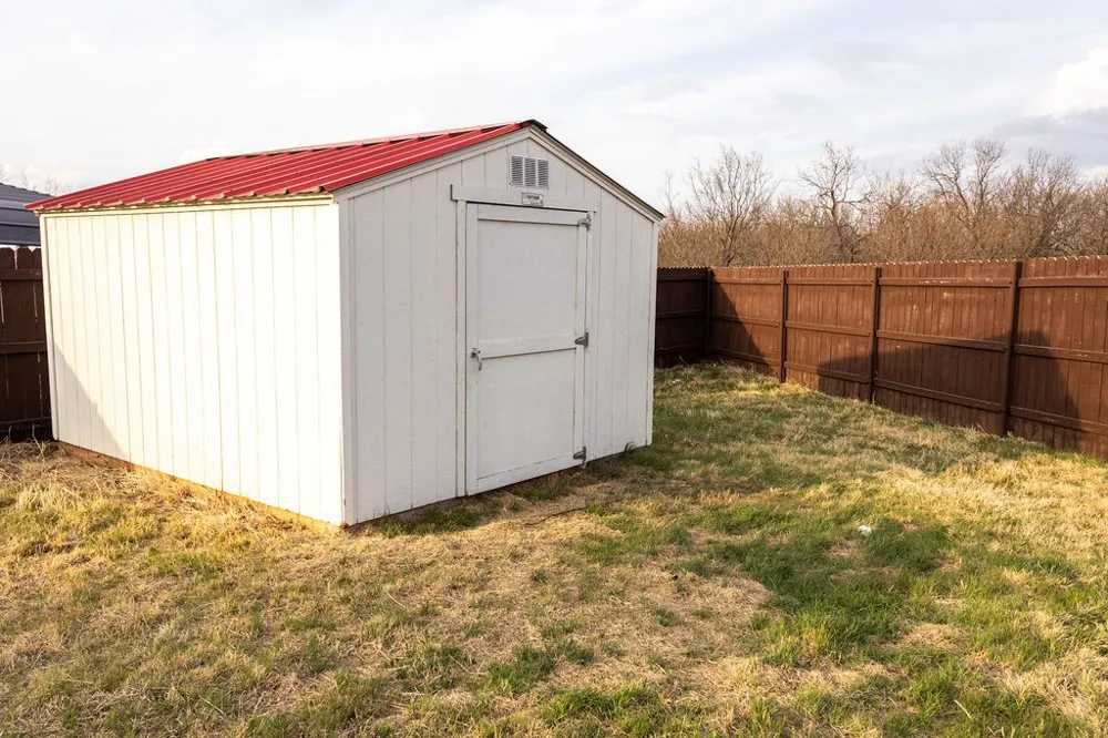 112 Tumbleweed Ct Henrietta, TX 76365