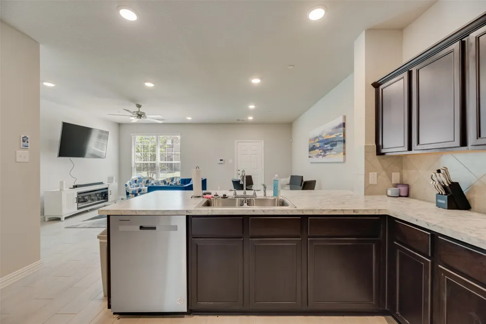 3028 Willow Wood Court Crandall, TX 75114