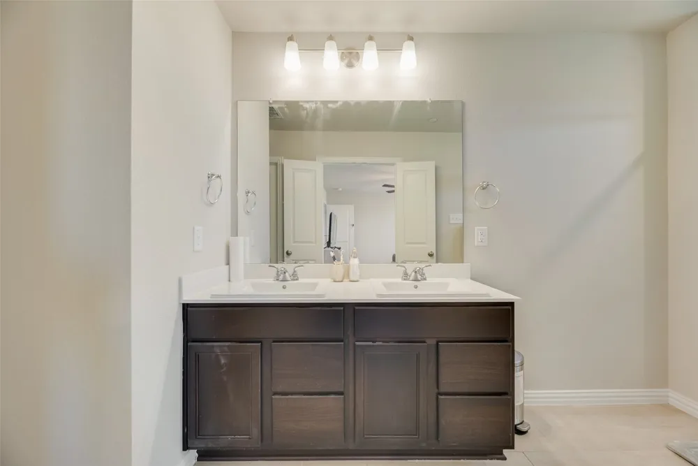 3028 Willow Wood Court Crandall, TX 75114