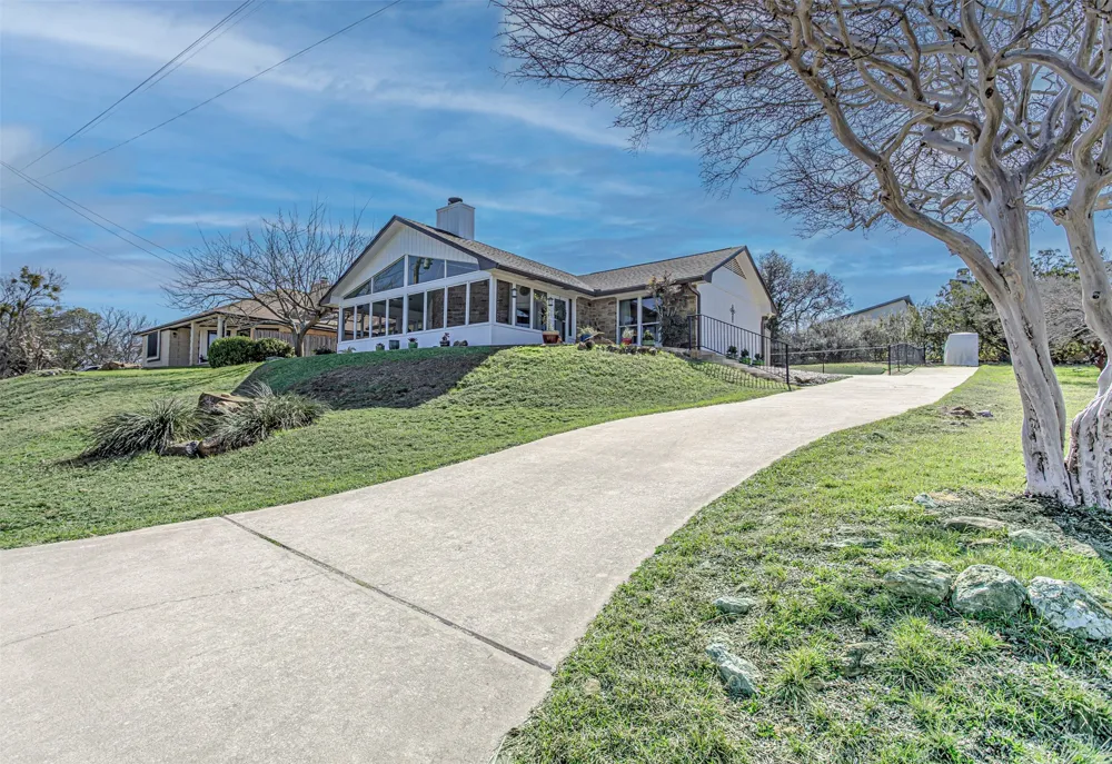 507 Mountain Drive Horseshoe Bay, TX 78657