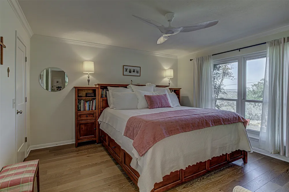 507 Mountain Drive Horseshoe Bay, TX 78657