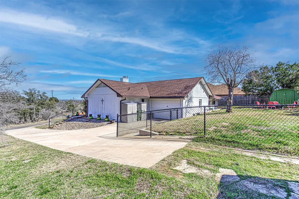 507 Mountain Drive Horseshoe Bay, TX 78657