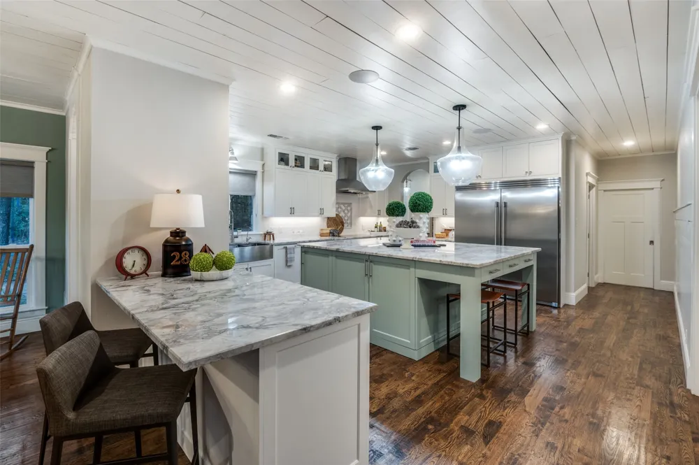 1042 Cardinal Drive Bartonville, TX 76226