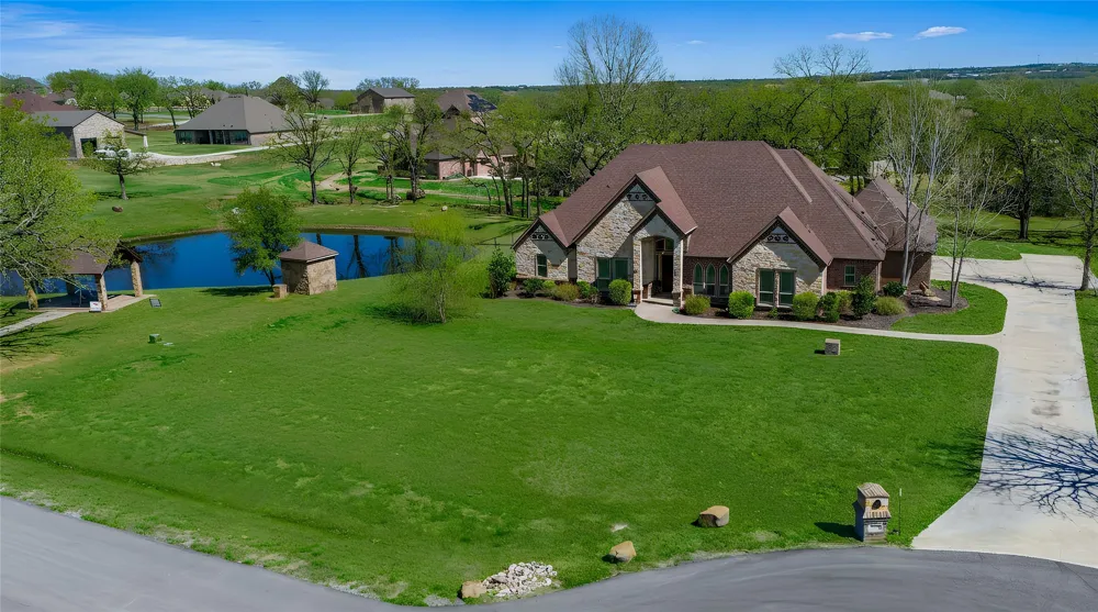 209 Ellis Creek Drive Weatherford, TX 76085