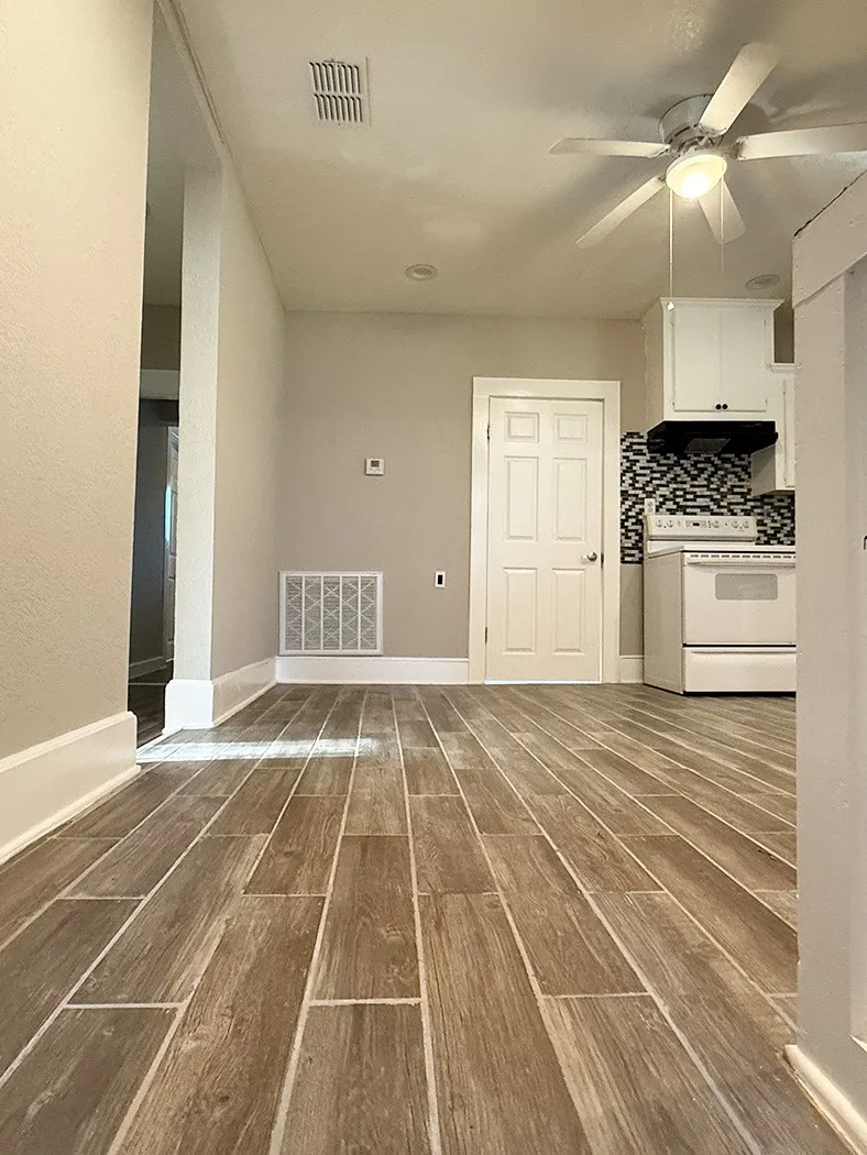 805 W Green Street Palestine, TX 75801