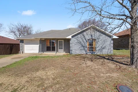 114 Prairie Creek Circle