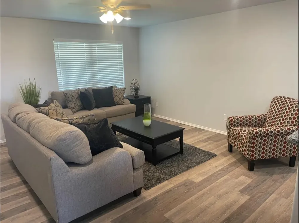 8424 10th Place Lubbock, TX 79416