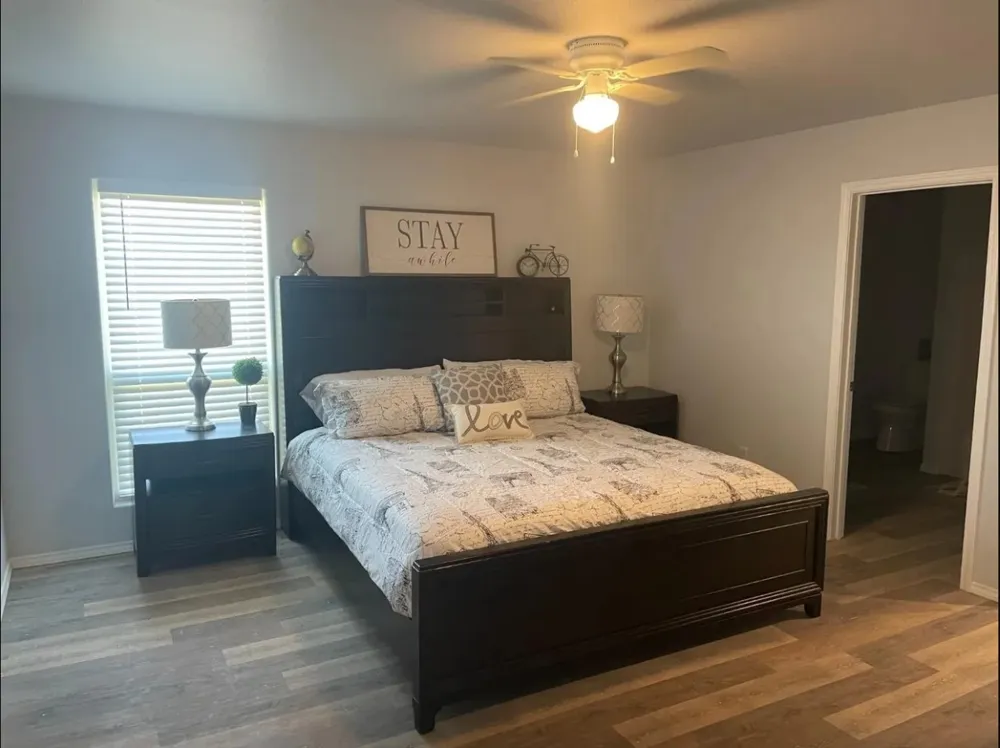 8424 10th Place Lubbock, TX 79416