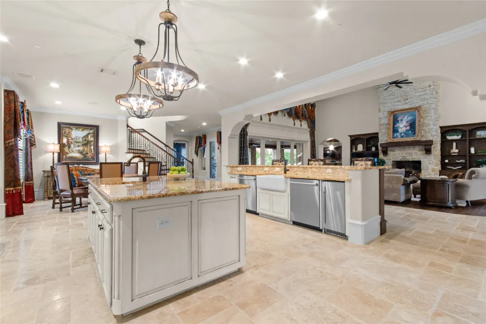 723 Bending Oak Trail Fairview, TX 75069
