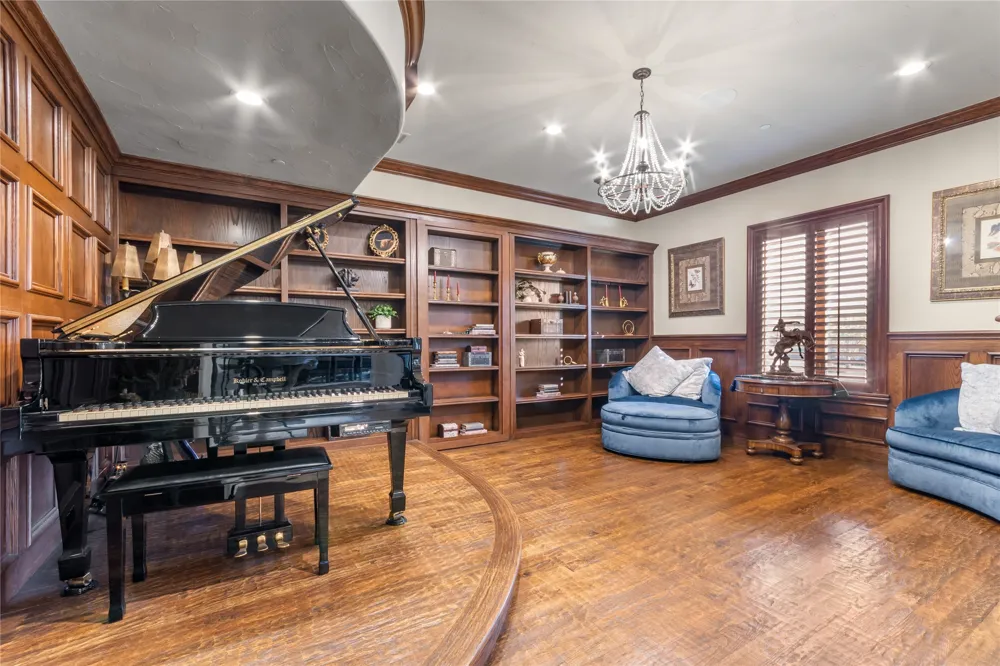 723 Bending Oak Trail Fairview, TX 75069