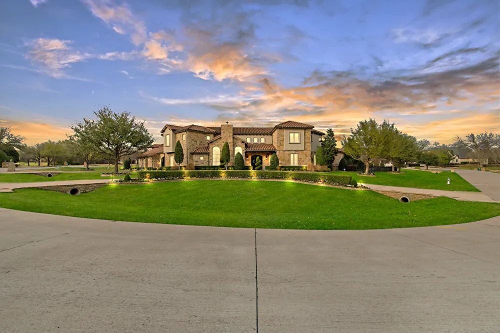 723 Bending Oak Trail Fairview, TX 75069