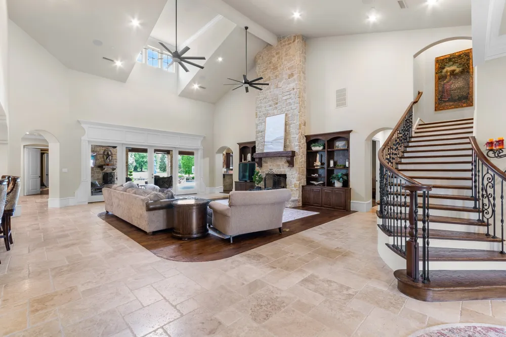 723 Bending Oak Trail Fairview, TX 75069