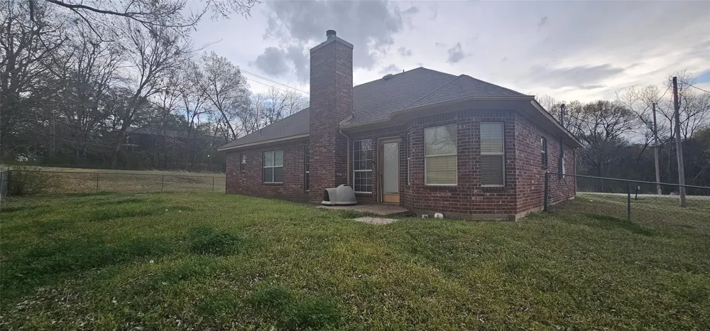 400 Bent Creek Dr Grand Saline, TX 75140