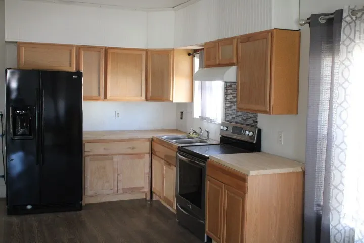 315 South 4th Hawley, TX 79525