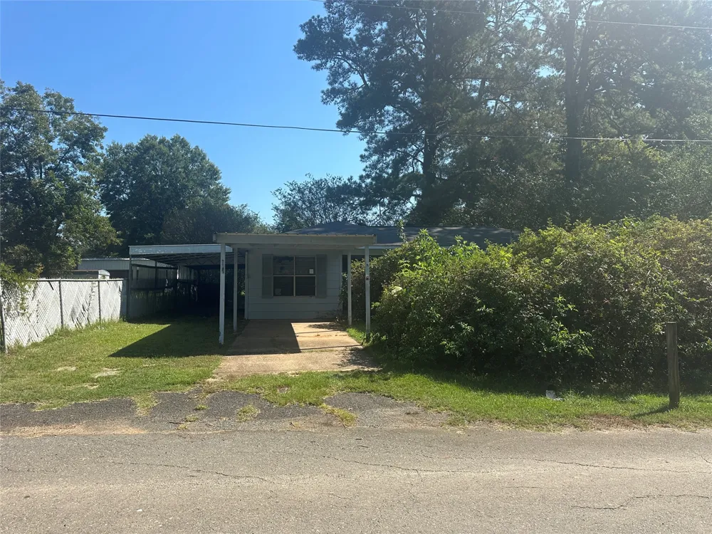 503 Agurs Street Mooringsport, LA 71060