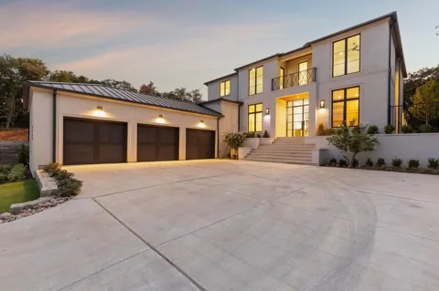 2119 Ascension Trail