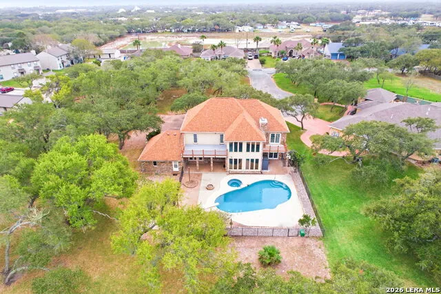 505 Spyglass Rockport, TX 78382