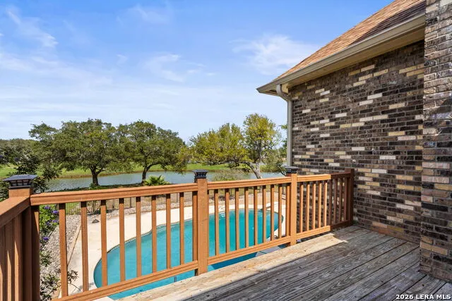505 Spyglass Rockport, TX 78382
