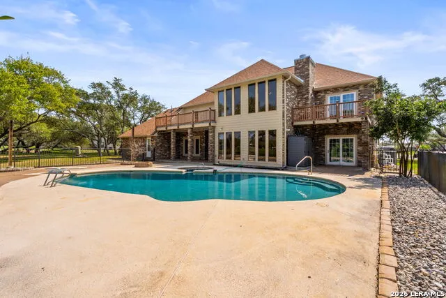505 Spyglass Rockport, TX 78382