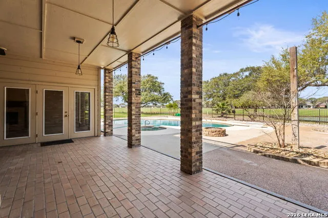 505 Spyglass Rockport, TX 78382