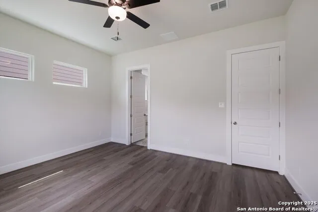 7110 Avignon Forest San Antonio, TX 78256