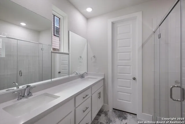 7110 Avignon Forest San Antonio, TX 78256