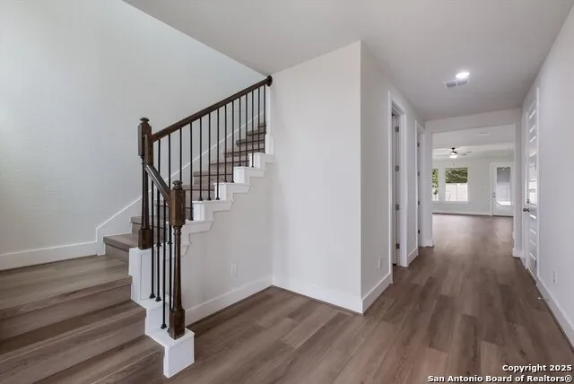 7110 Avignon Forest San Antonio, TX 78256