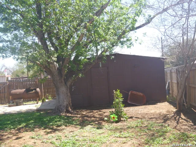 2820 County Road 1129 Pearsall, TX 78061