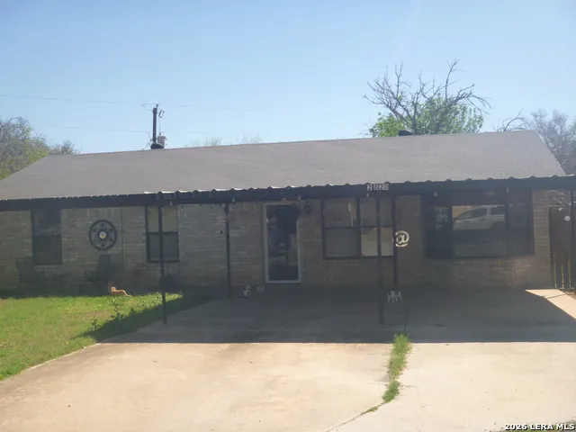 2820 County Road 1129 Pearsall, TX 78061