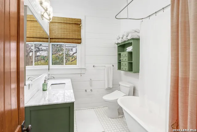 123 cedar San Antonio, TX 78210