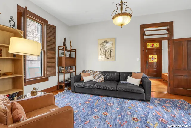 123 cedar San Antonio, TX 78210