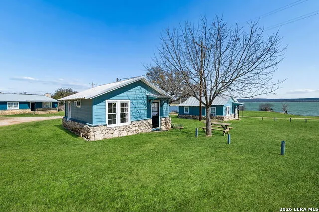 16838 Ranch Road 2241 Tow, TX 78672