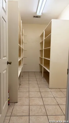 10565 Briggs Atascosa, TX 78002