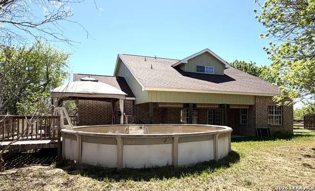 10565 Briggs Atascosa, TX 78002