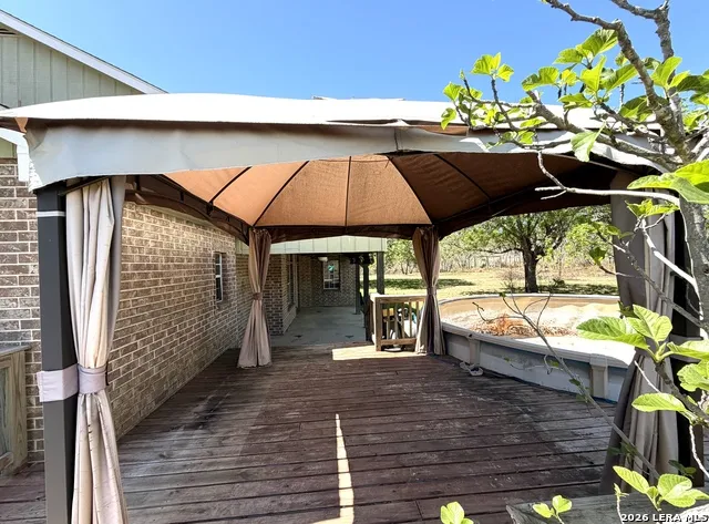 10565 Briggs Atascosa, TX 78002