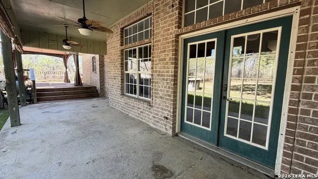 10565 Briggs Atascosa, TX 78002