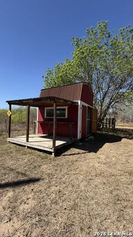 10565 Briggs Atascosa, TX 78002