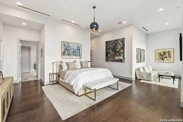 123 Lexington #1803 San Antonio, TX 78205