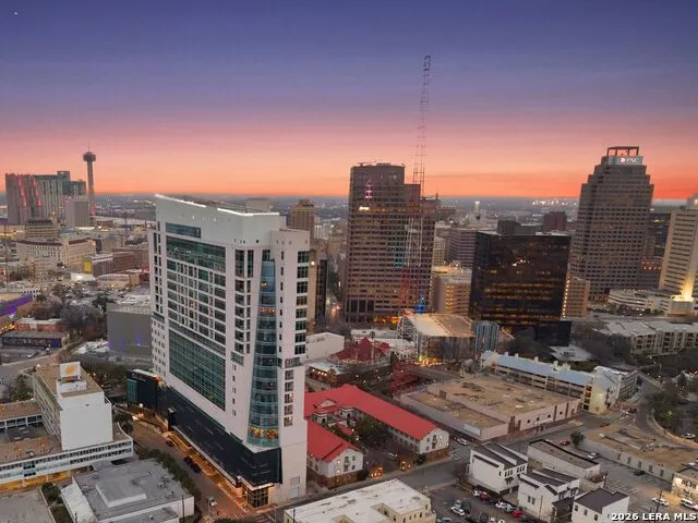 123 Lexington #1803 San Antonio, TX 78205