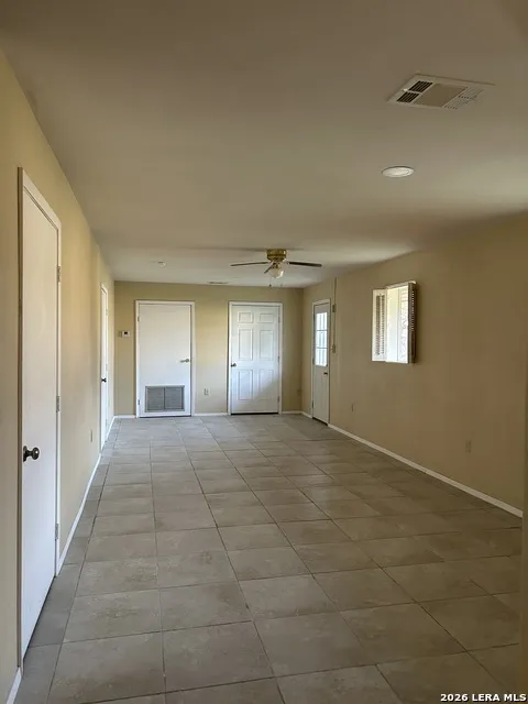 501 E Bowie Beeville, TX 78102