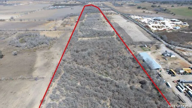 44± AC S Loop 1604 E Elmendorf, TX 78112