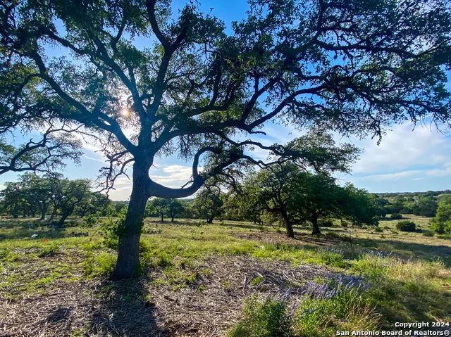153 Galvin Woods Rd Kerrville, TX 78028