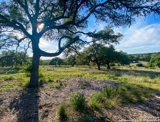 153 Galvin Woods Rd Kerrville, TX 78028