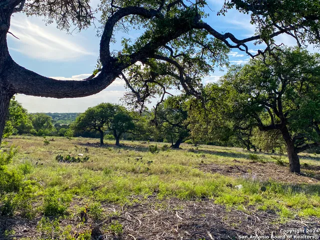 153 Galvin Woods Rd Kerrville, TX 78028
