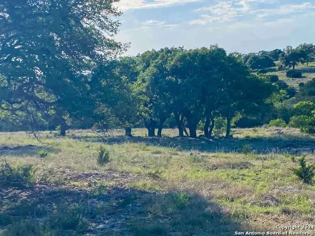 153 Galvin Woods Rd Kerrville, TX 78028