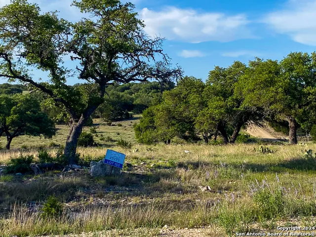 153 Galvin Woods Rd Kerrville, TX 78028