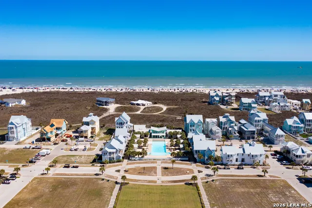 305 Mermaid Tail Port Aransas, TX 78373
