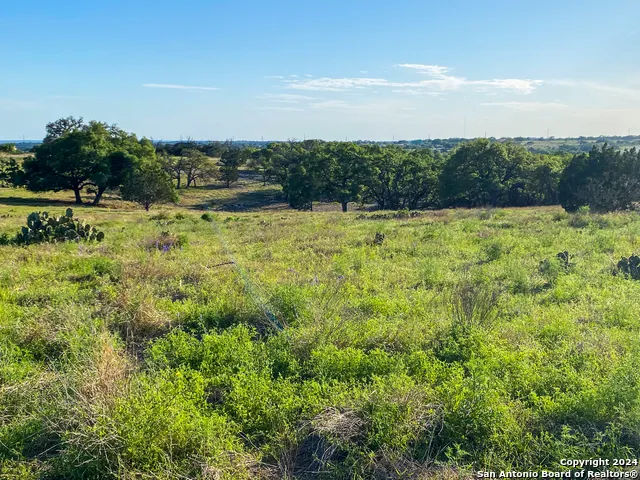 140 cattlemans crossing Kerrville, TX 78028