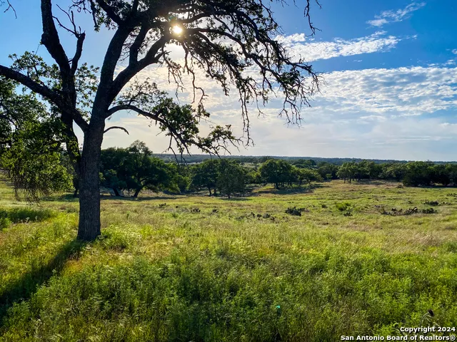 140 cattlemans crossing Kerrville, TX 78028