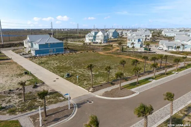 426 Horse Tail Port Aransas, TX 78373